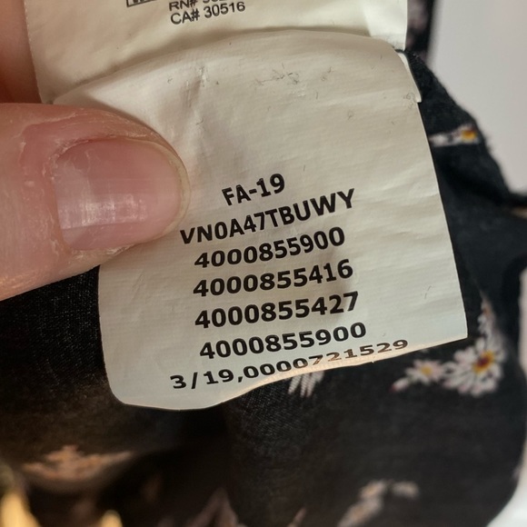 Vans | small black button up v-neck short sleeve floral print dress - Picture 4 of 5